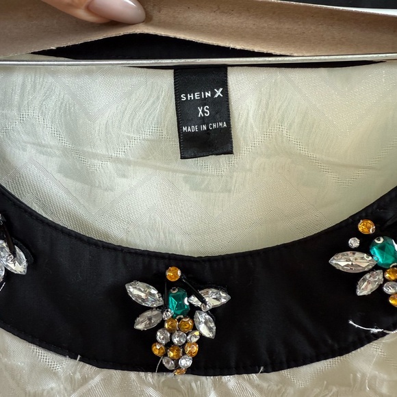 Crystal Bees Blouse Size XS - Picture 4 of 5